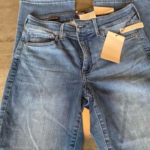 Nydj Marilyn straight 8p